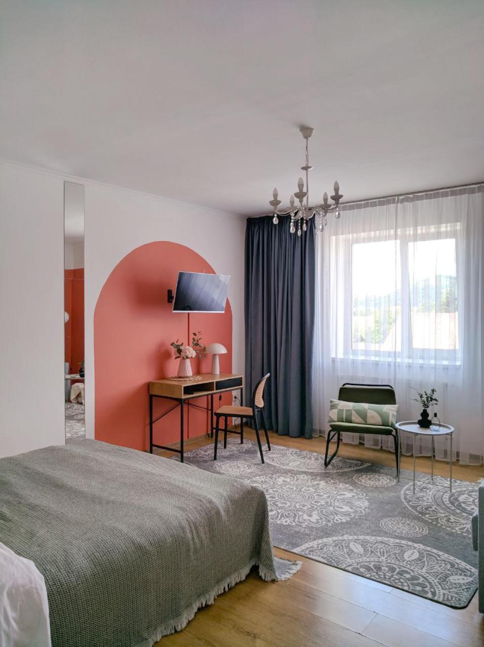 Best Apartment In The Center ムカチェヴォ エクステリア 写真