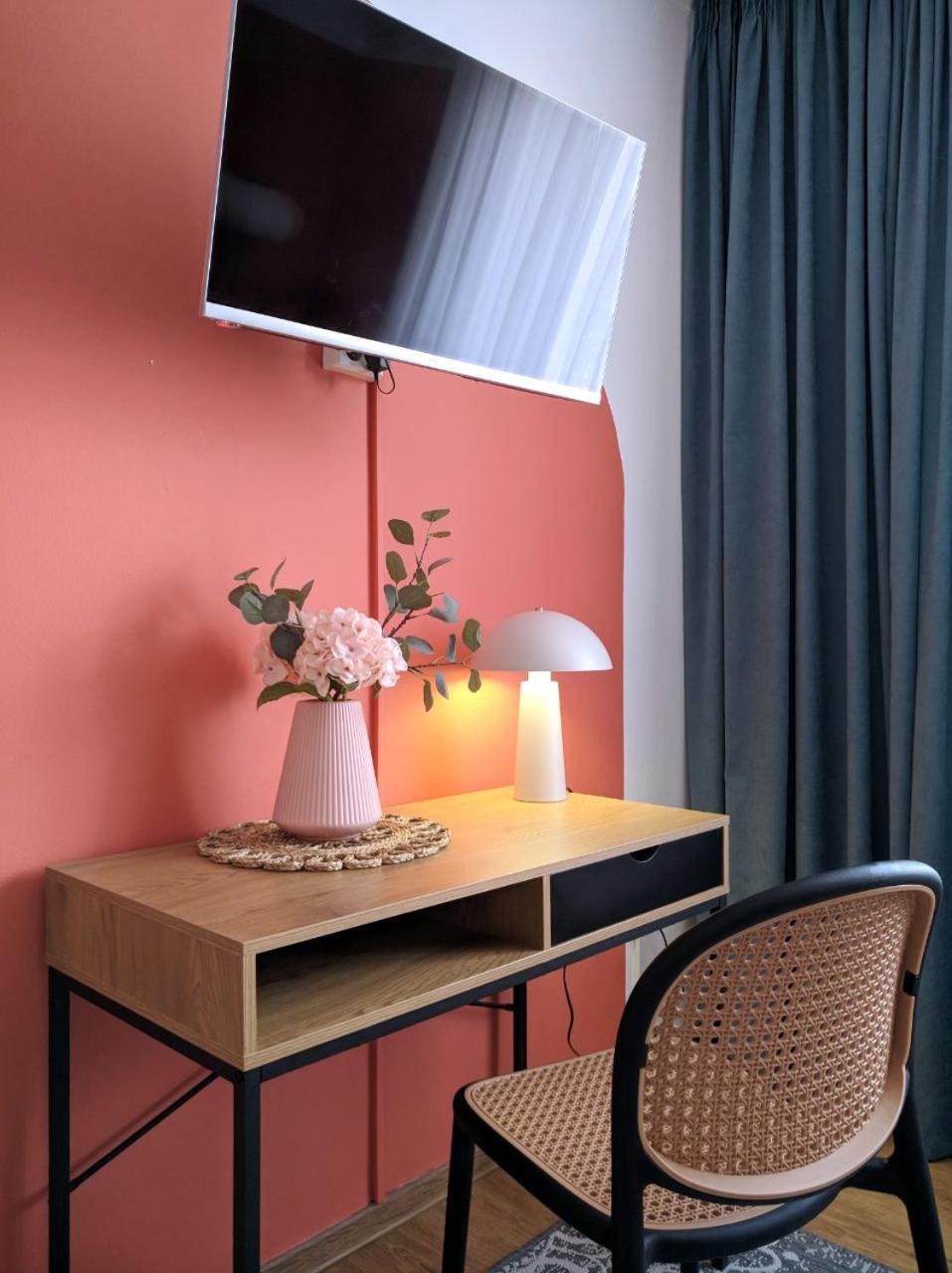 Best Apartment In The Center ムカチェヴォ エクステリア 写真