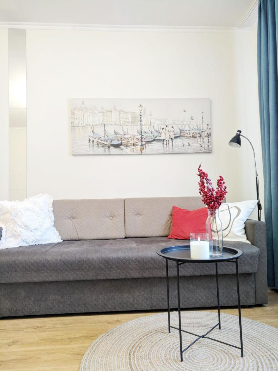 Best Apartment In The Center ムカチェヴォ エクステリア 写真
